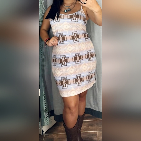 Aztec Light Pattern Mini dress Size Large - Picture 2 of 9